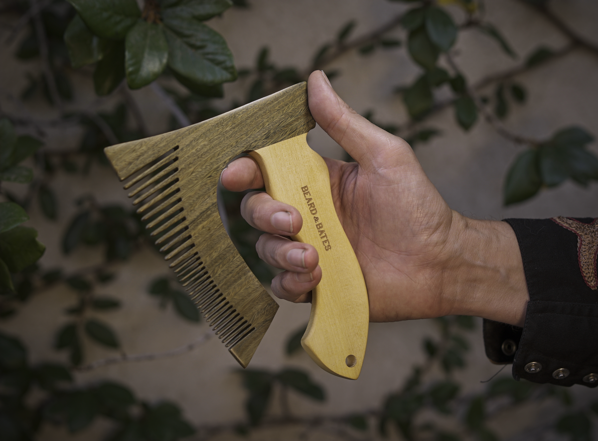 THE BEARDED AXE BEARD COMB - ORIGINAL
