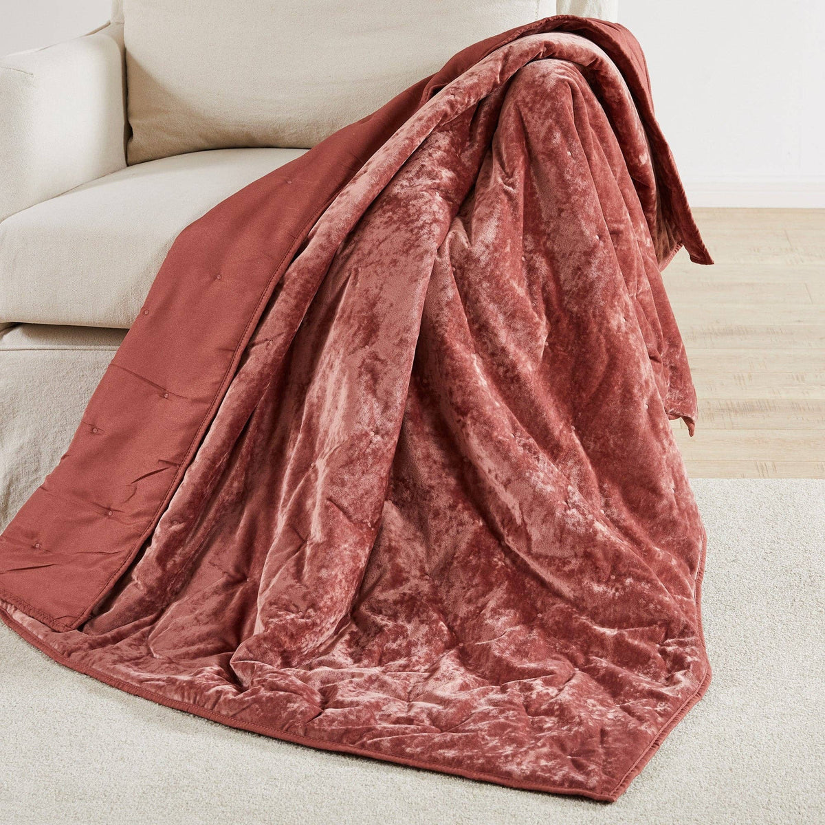 BH Abruzzi Velvet Spice Quilted Throw