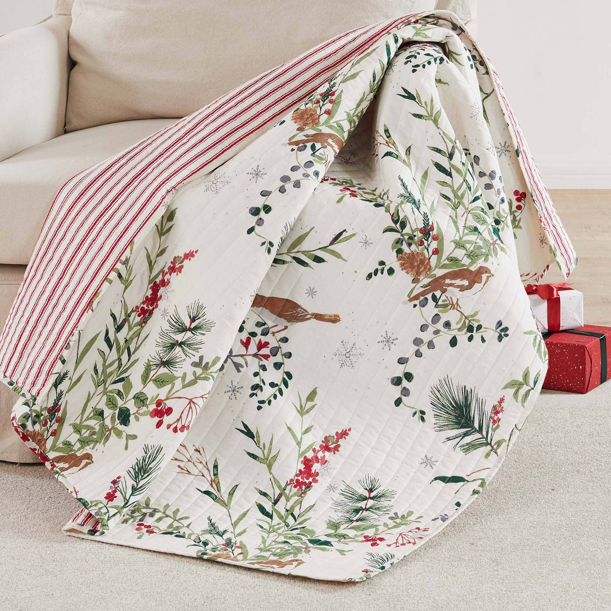 Winterberry Forest Quilted Throw Blanket